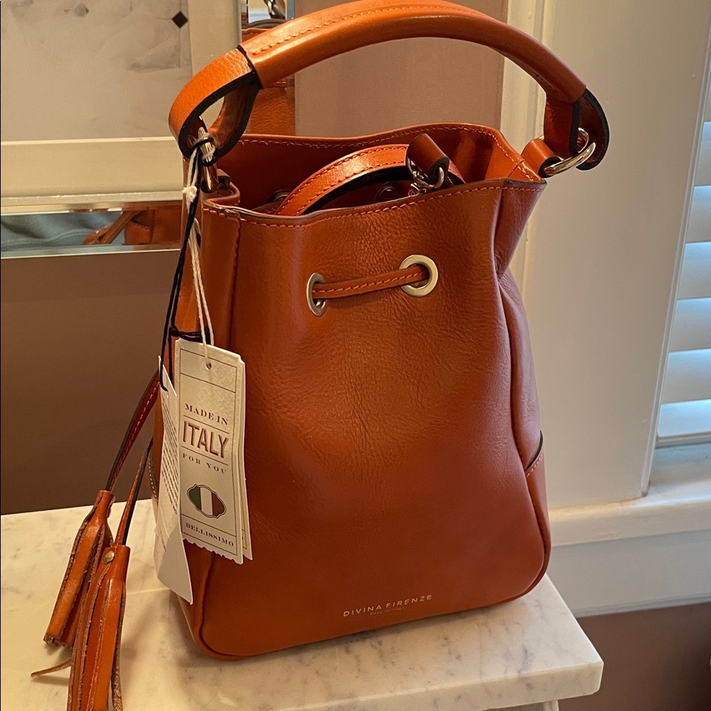 Divina Firenze Orange Leather Shoulder Bag